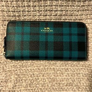 Coach Long Zipper wallet Black and Teal plaid